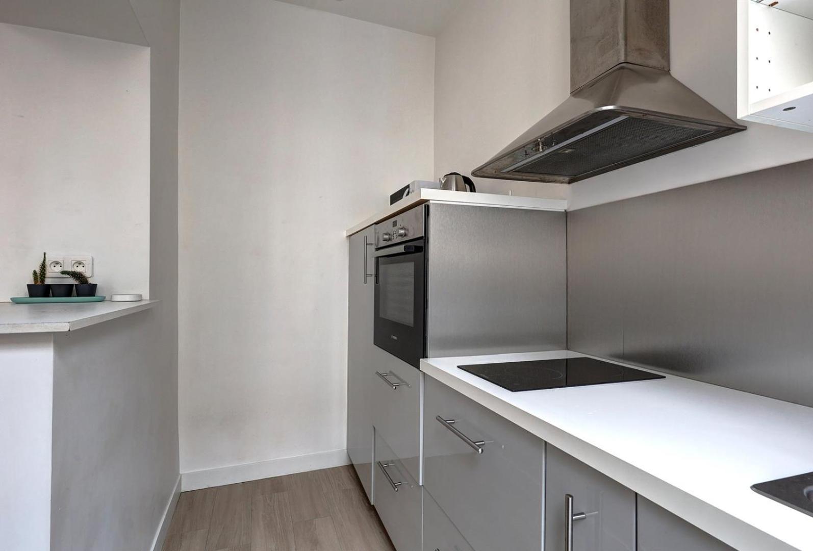 338 Montmartre - Superb In Appartement Parijs